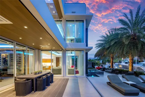 $16,950,000 | 650 Royal Plaza Drive, Fort Lauderdale, FL 33301