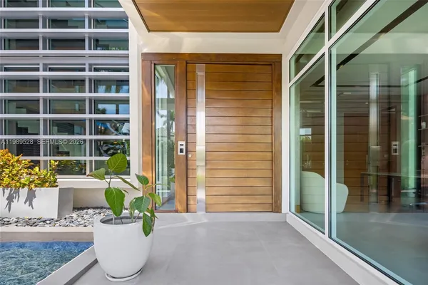 $16,950,000 | 650 Royal Plaza Drive, Fort Lauderdale, FL 33301
