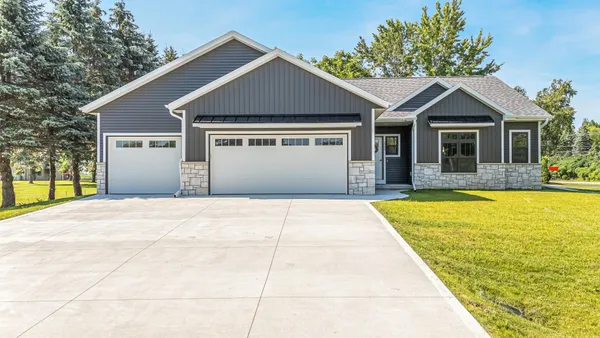 $464,900 | 2005 East Ridgehaven Lane, Appleton, WI 54913
