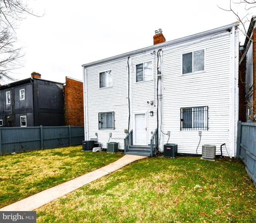 $2,150 | 554 Newcomb Street Southeast, Unit 4, Washington, DC 20032
