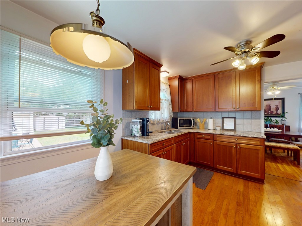 4047 Stilmore Road Cleveland, OH 44121 - Photo 12 of 37