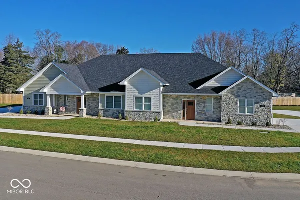 $339,900 | 315 Blue River Drive, Knightstown, IN 46148