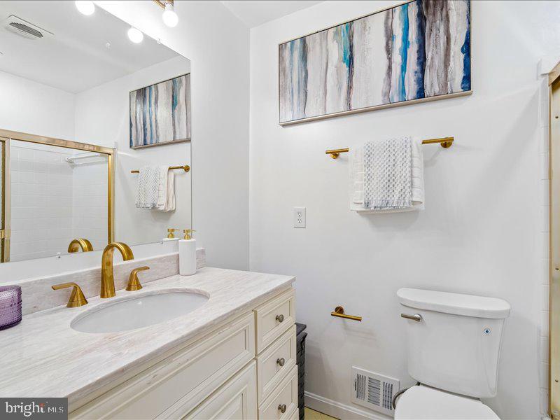 903 Annmore Drive Silver Spring, MD 20902 - Photo 15 of 20 Bath