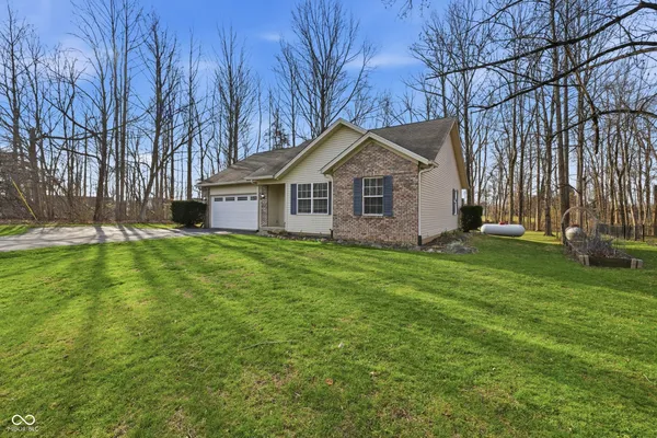 $289,900 | 30 Victory Hill, Coatesville, IN 46121
