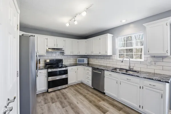 $289,900 | 30 Victory Hill, Coatesville, IN 46121