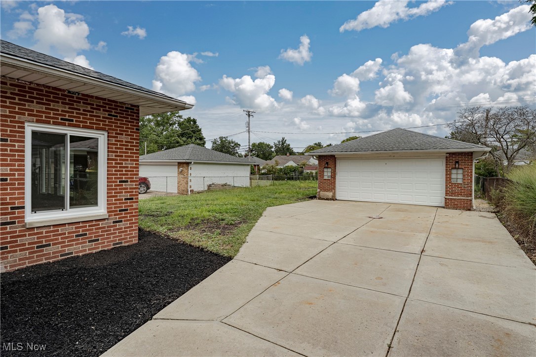801 Pendley Road Eastlake, OH 44095 - Photo 27 of 31