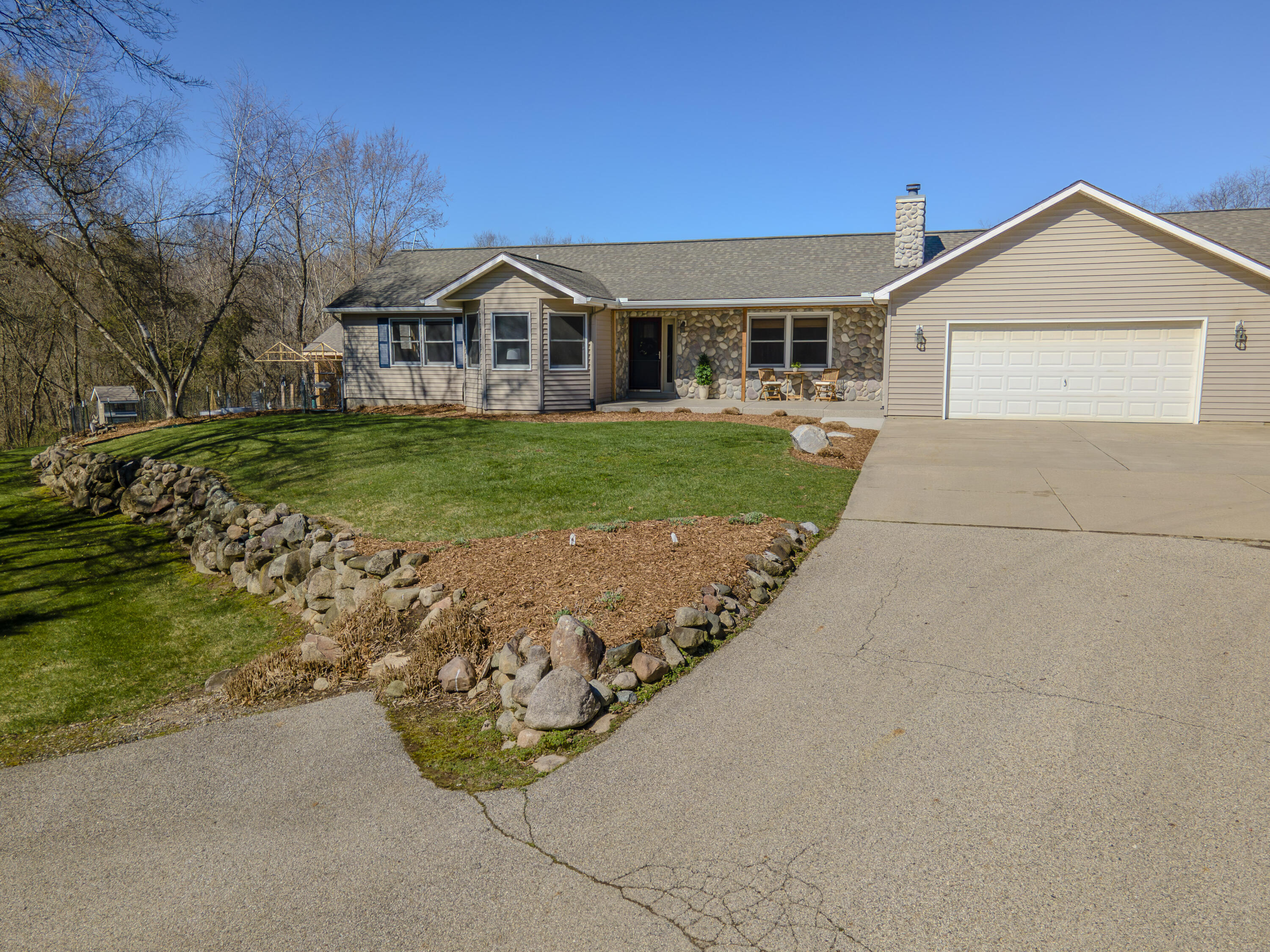 2470 Whites Bridge Road Lowell, MI 49331 - Photo 4 of 91 File 178