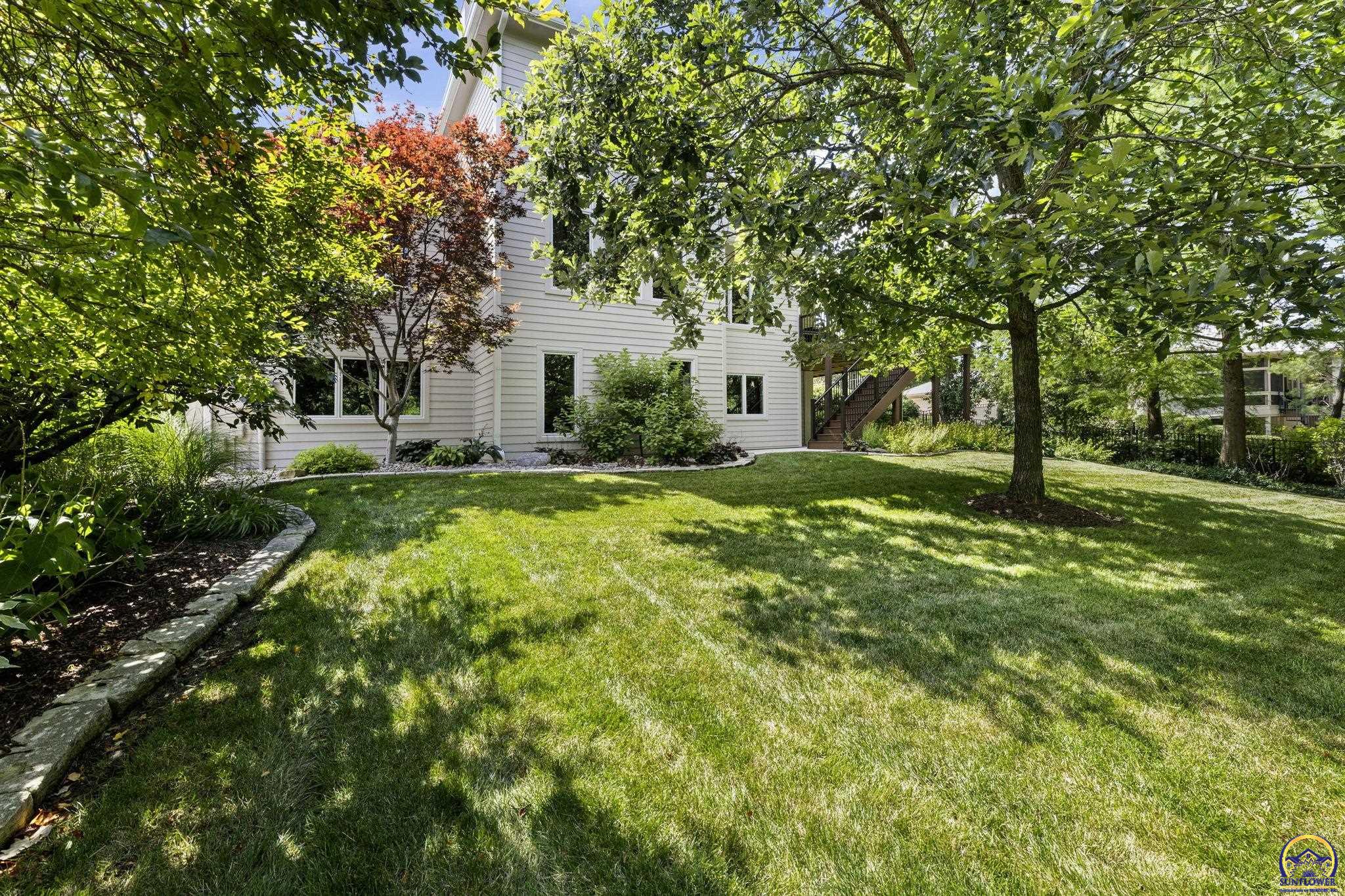 3916 Southwest Clarion Place Topeka, KS 66610 - Photo 66 of 96