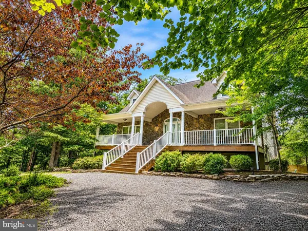 $670,000 | 226 Early Drive, Basye, VA 22810