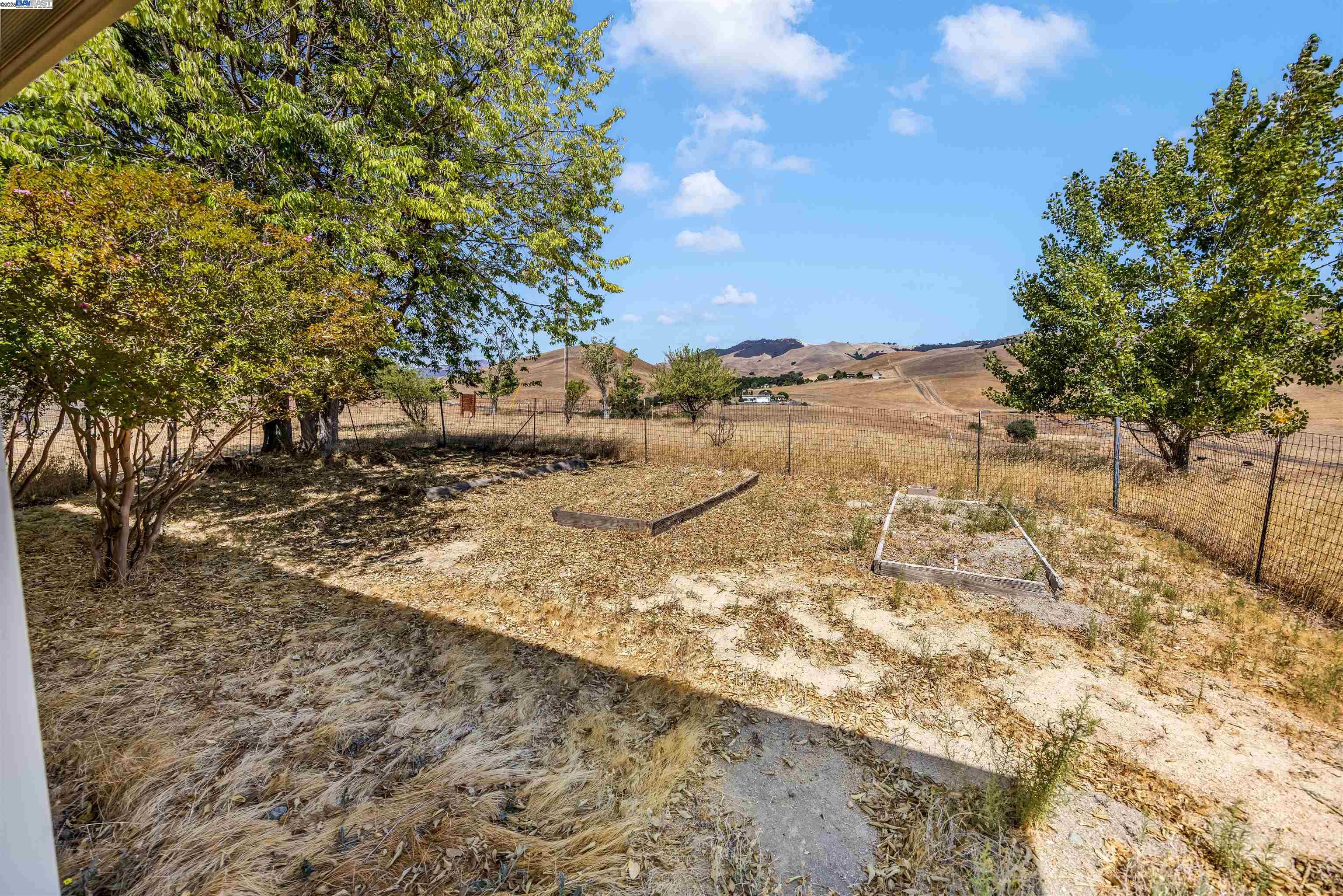 9050 Highland Road Livermore, CA 94551 - Photo 50 of 57 a view of a dry yard with trees