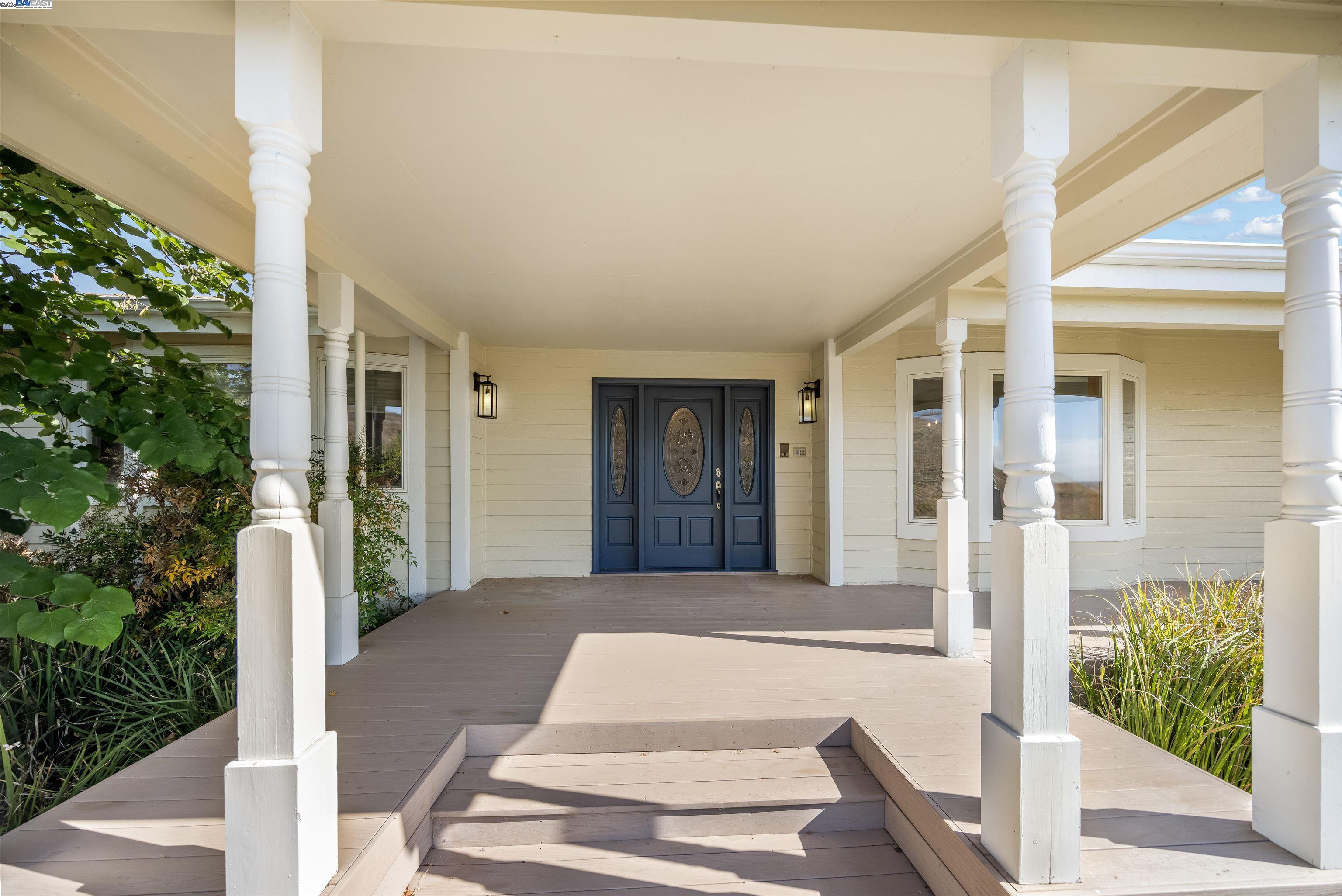 9050 Highland Road Livermore, CA 94551 - Photo 5 of 57