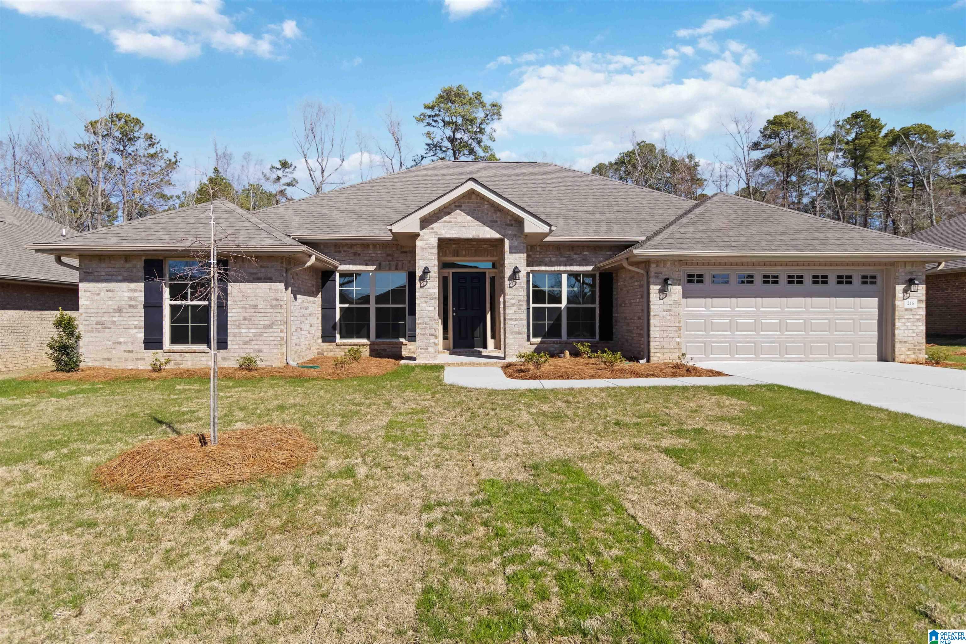 216 Dawsons Cv Drive Alabaster, AL 35007 - Photo 1 of 30