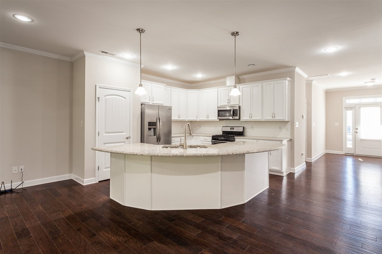 5508 Nur Lane Raleigh, NC 27606 - Photo 6 of 28 Photo 6