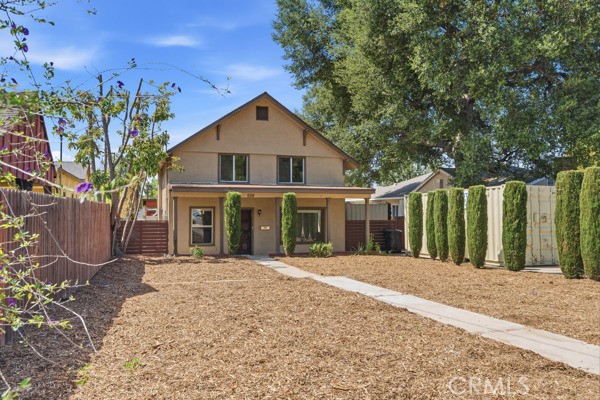 524 Mountain View Street Altadena, CA 91001 - Photo 2 of 32