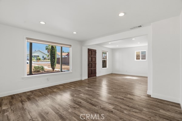 524 Mountain View Street Altadena, CA 91001 - Photo 5 of 32