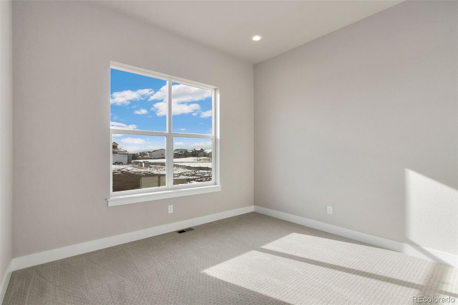3113 Newfound Lk Road Berthoud, CO 80513 - Photo 5 of 25 Gallery Image 5