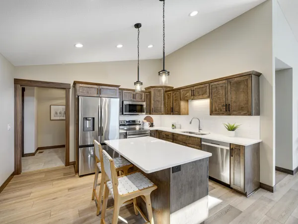 $374,900 | 232 South Chestnut Street, Ellsworth, WI 54011