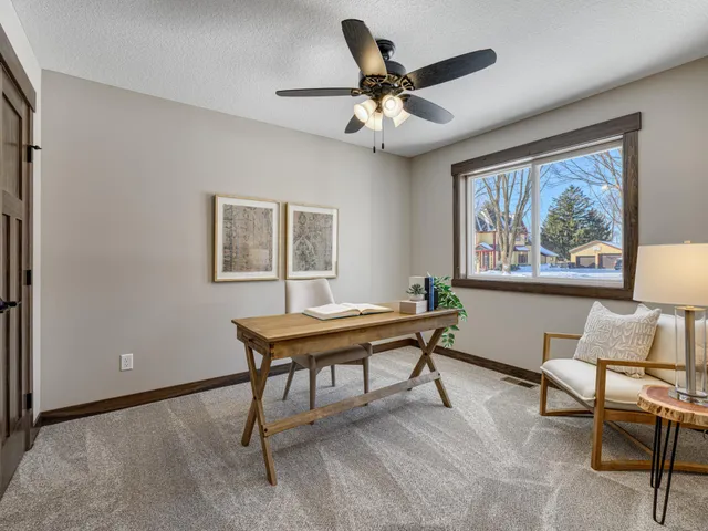 $389,900 | 232 South Chestnut Street, Ellsworth, WI 54011