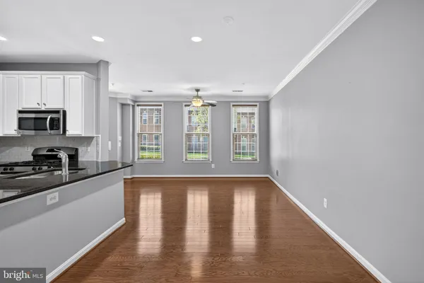 $490,000 | 19464 Promenade Drive, Leesburg, VA 20176