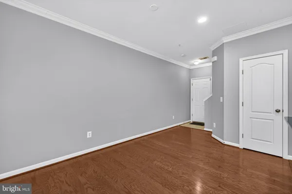 $490,000 | 19464 Promenade Drive, Leesburg, VA 20176