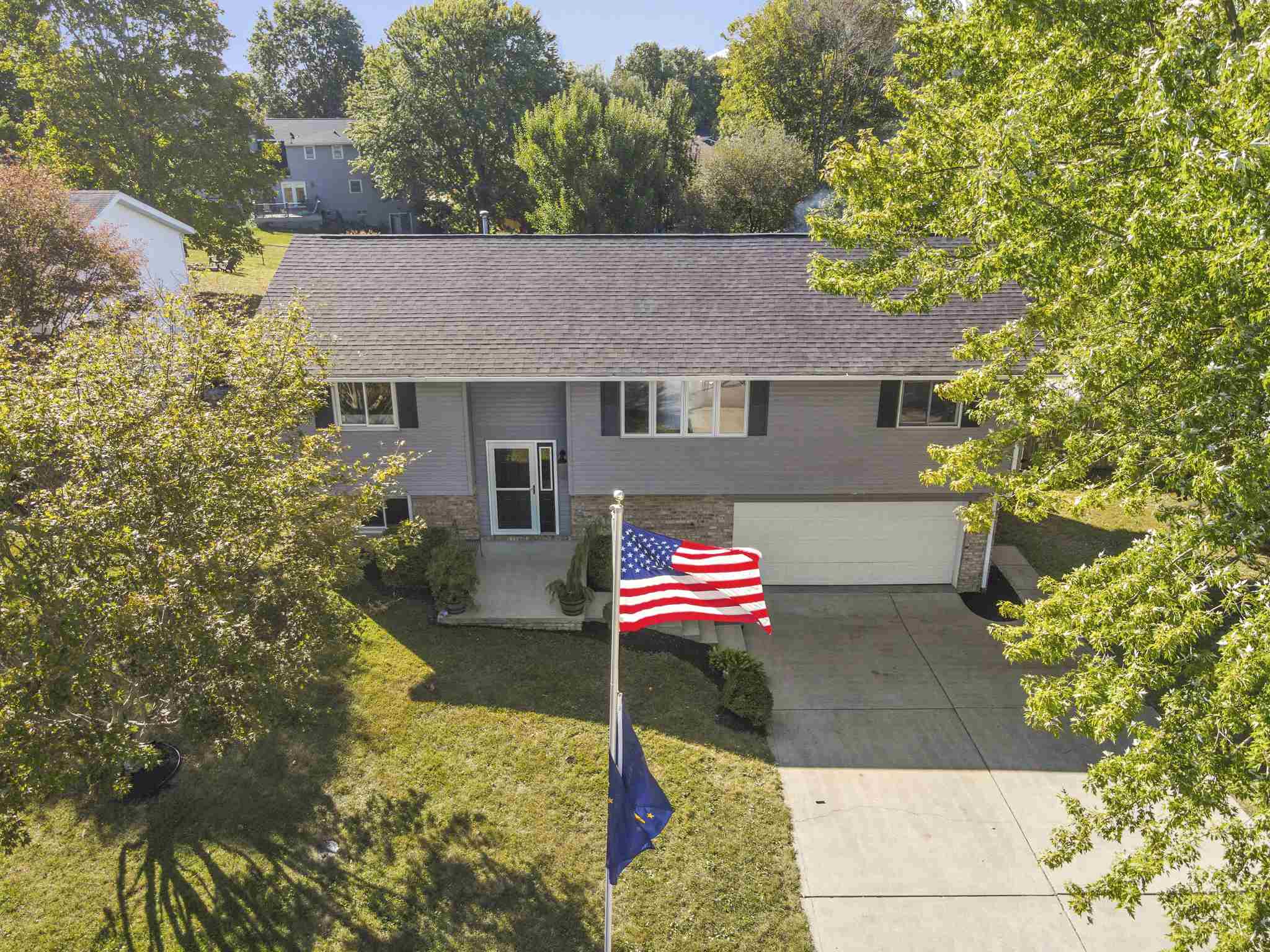 1286 Marigold Road Bloomington, IN 47401 - Photo 1 of 28 Gallery Image 1