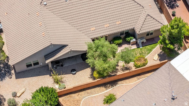 1609 East 10 S Street St. George, UT 84790 - Photo 59 of 68 Expansive tiled roofline with a covered patio area