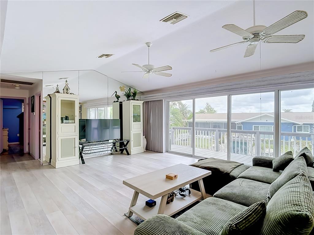 5031 Ensign Loop New Port Richey, FL 34652 - Photo 10 of 54 Gallery Image 10