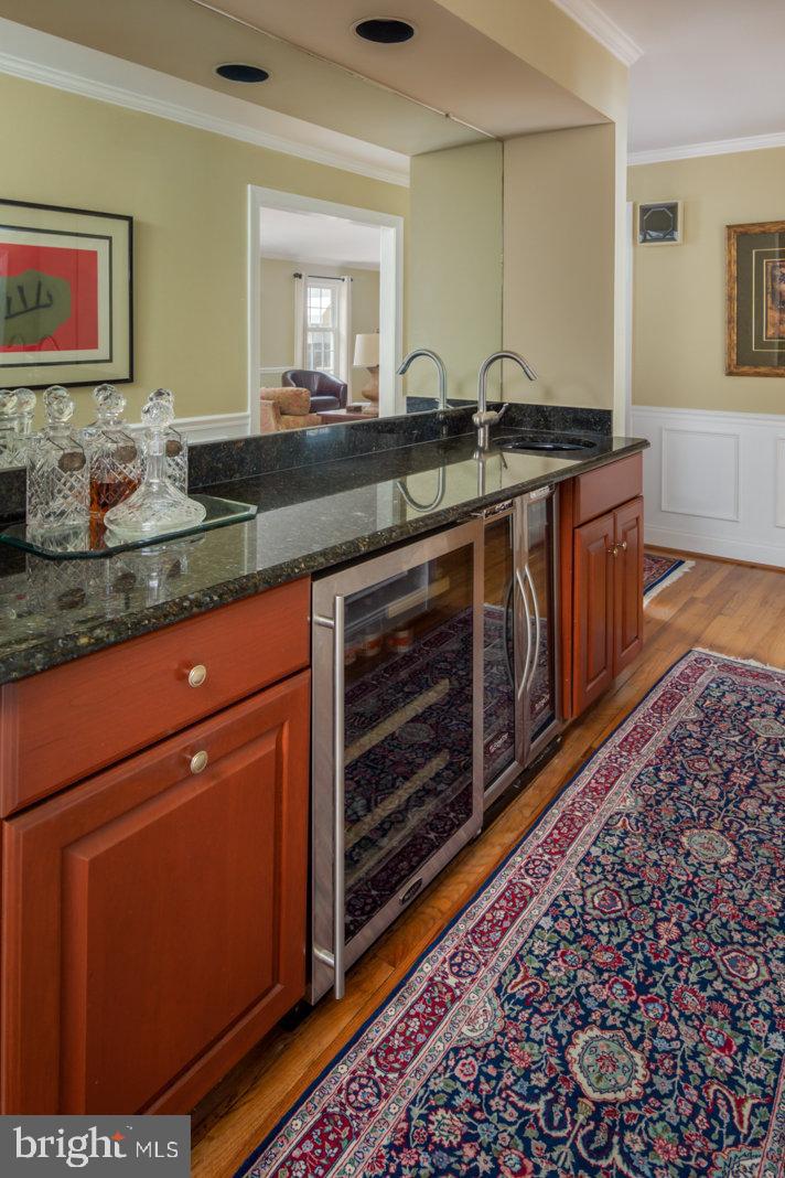 296 Church Road Devon, PA 19333 - Photo 13 of 40 Wet Bar