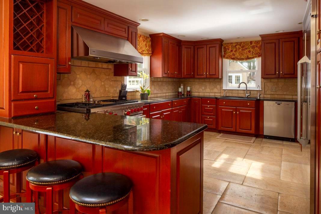 296 Church Road Devon, PA 19333 - Photo 6 of 40 Kitchen