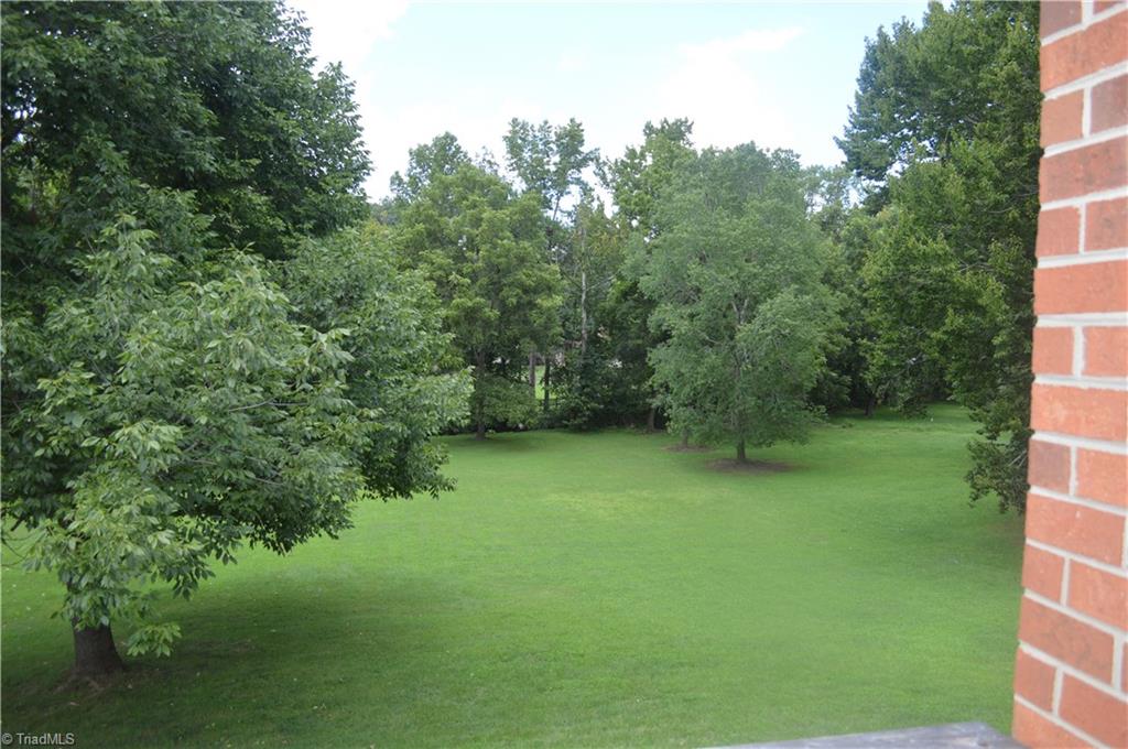 7066 Bridgewood Road Clemmons, NC 27012 - Photo 5 of 30 Gallery Image 5