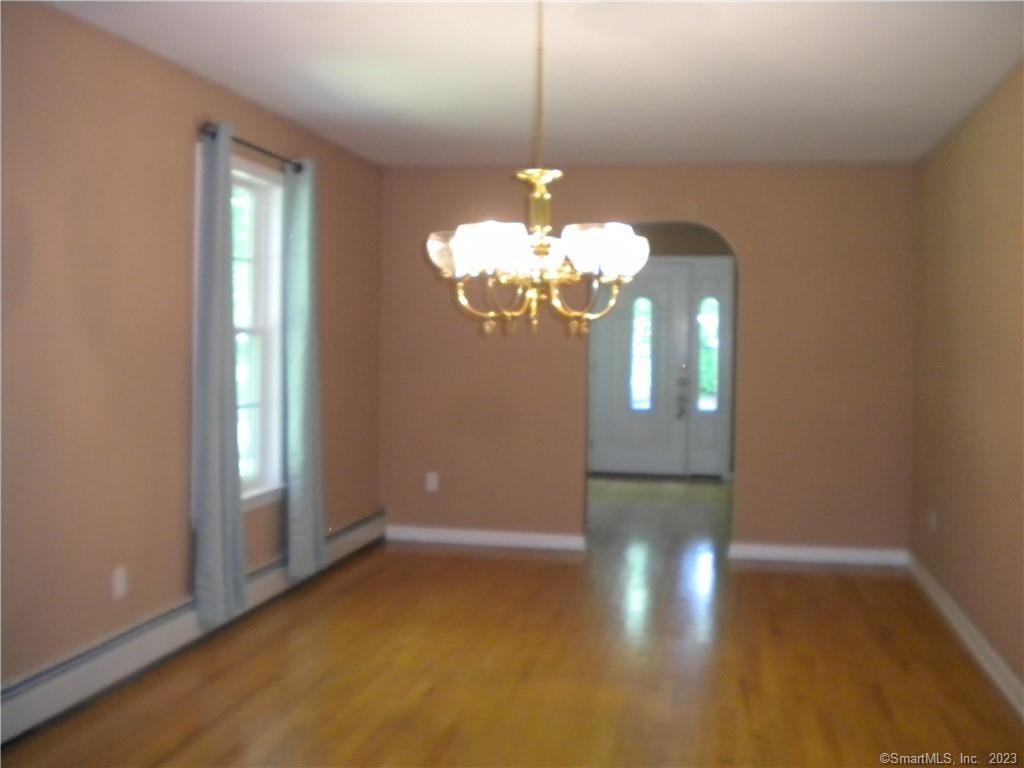 212 East Rutland Road Milford, CT 06461 - Photo 10 of 18