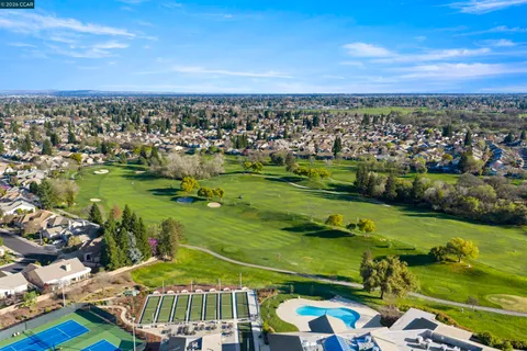 $648,000 | 400 Websters Court, Roseville, CA 95747