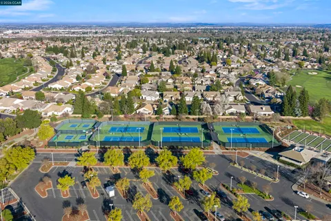 $648,000 | 400 Websters Court, Roseville, CA 95747