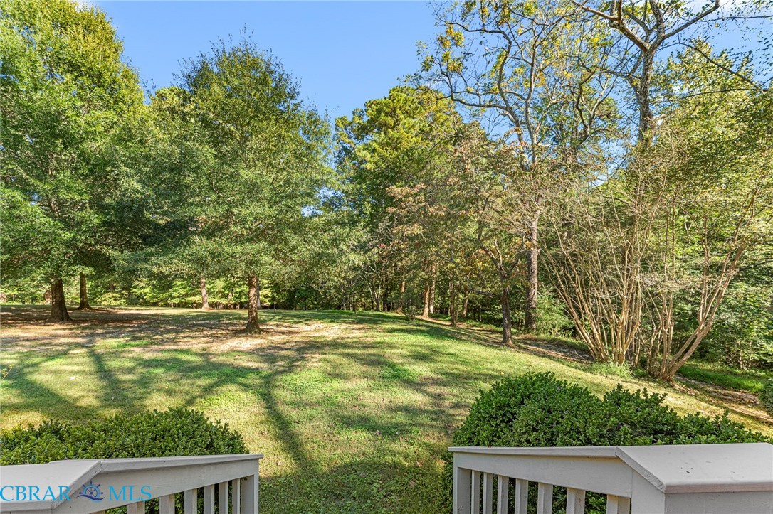 41 Raleigh Drive Kilmarnock, VA 22482 - Photo 30 of 37