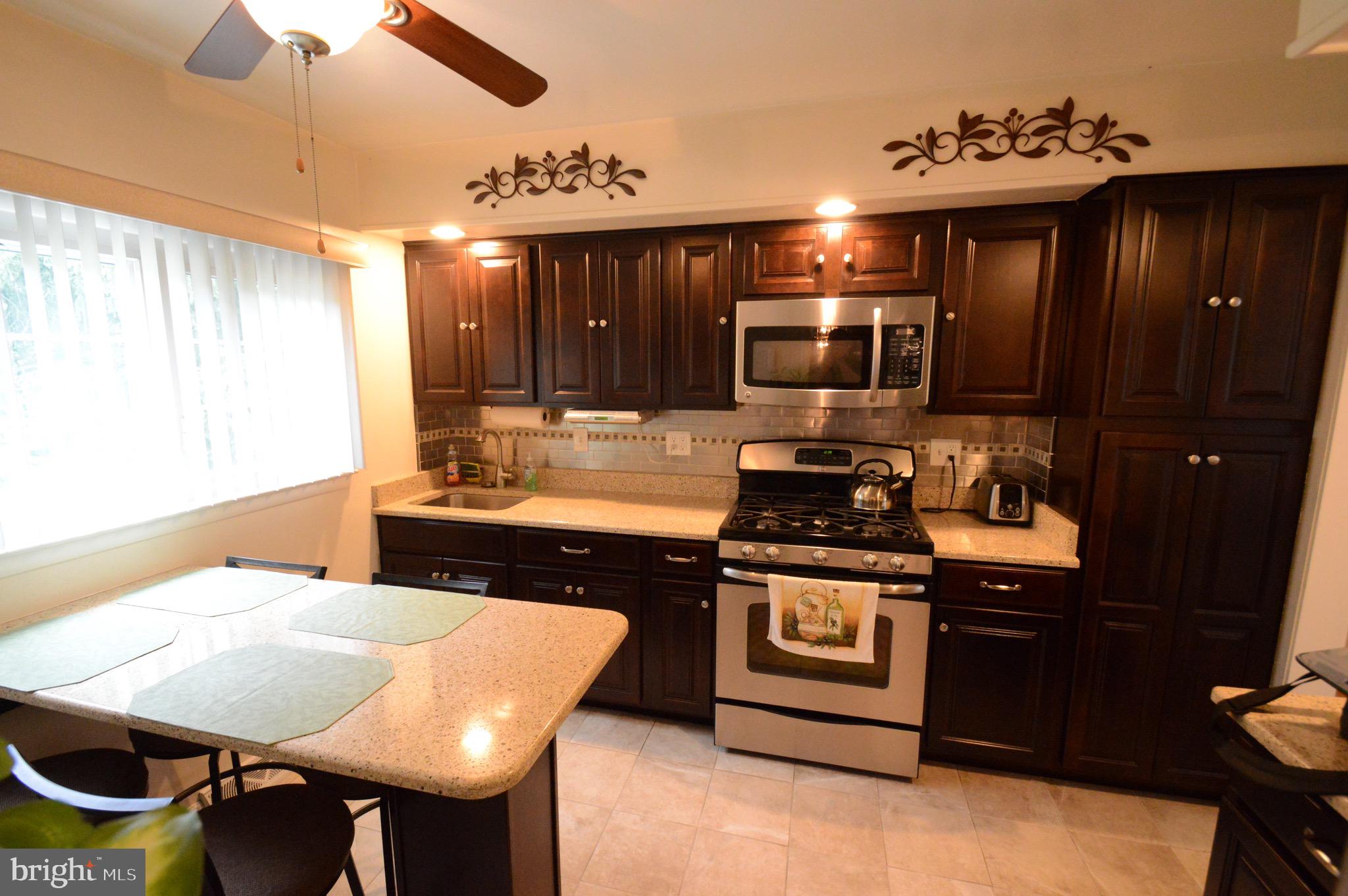 196 Centennial Road Warminster, PA 18974 - Photo 2 of 20 Gallery Image 2