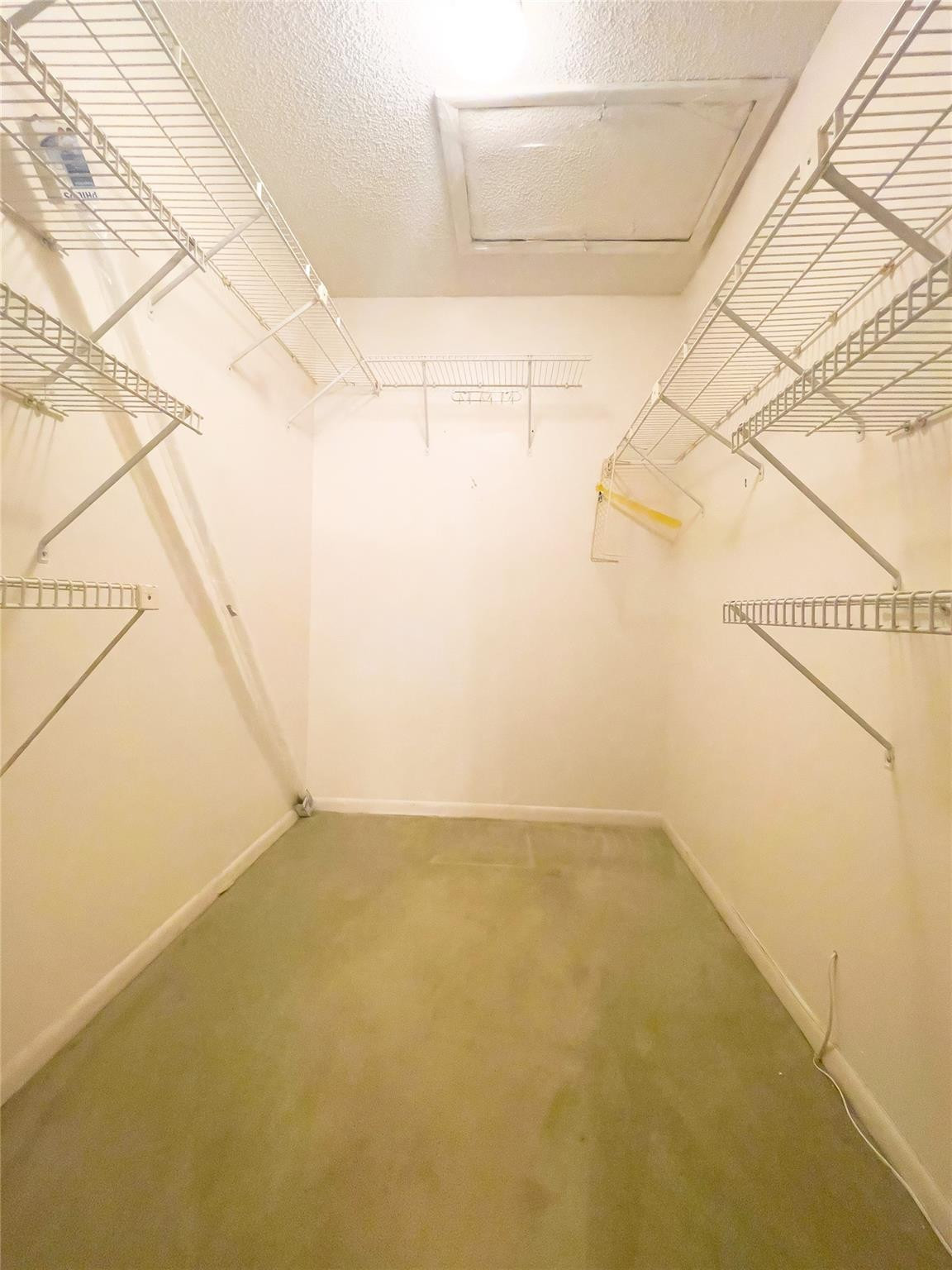 326 Pine Ridge Circle, Unit D2 Greenacres, FL 33463 - Photo 22 of 29 Photo 22