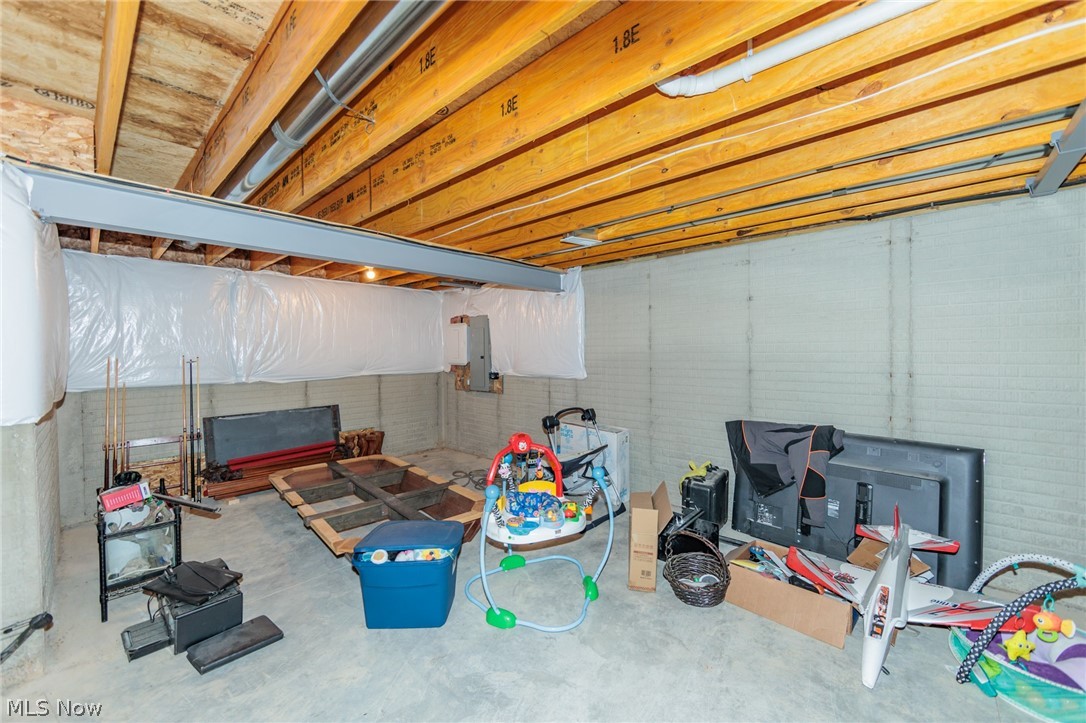 12709 Chamberlain Road Aurora, OH 44202 - Photo 28 of 34 View of basement