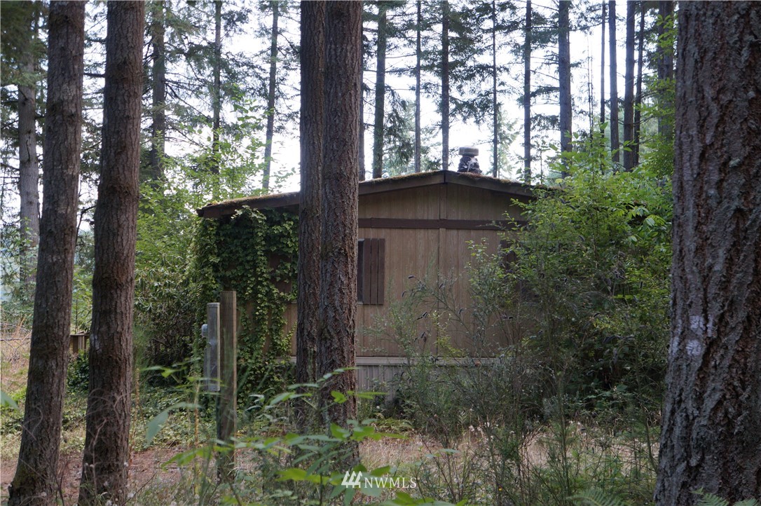 7141 Sidney Road Southwest Port Orchard, WA 98367 - Photo 5 of 8 Gallery Image 5