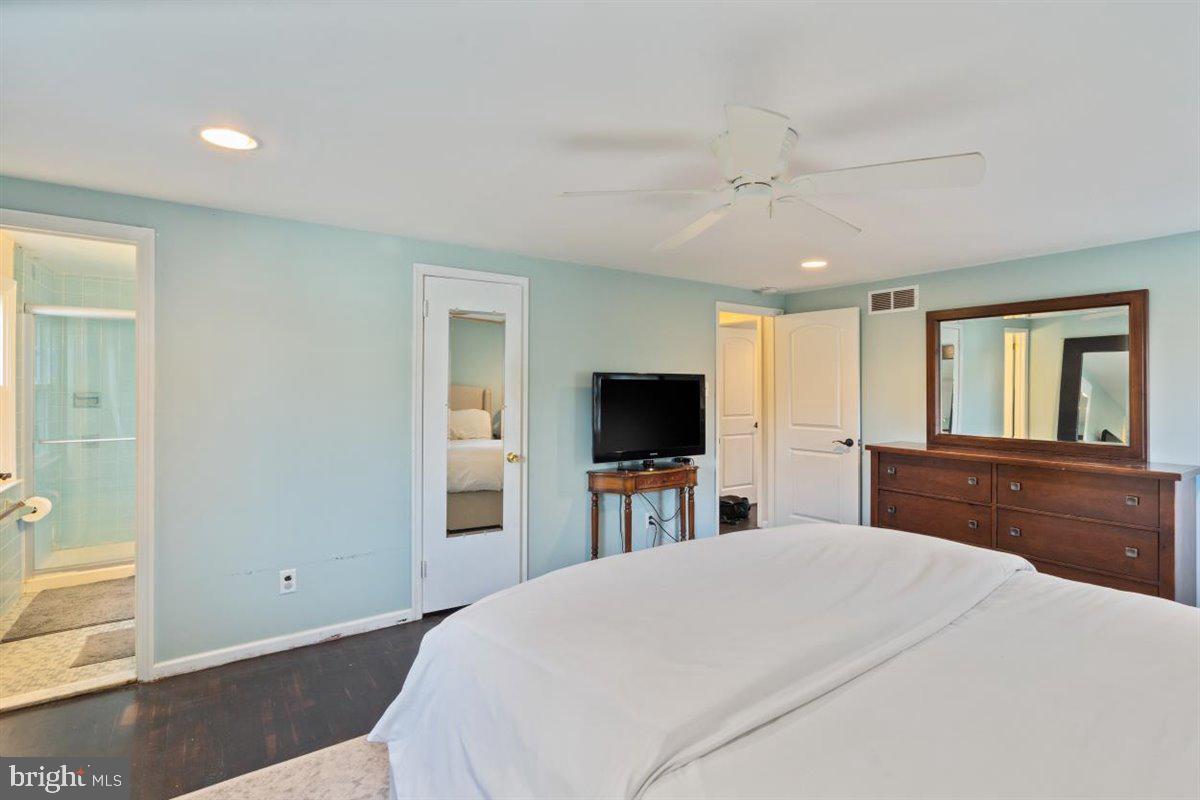 1303 Dillon Road Fort Washington, PA 19034 - Photo 28 of 35 Gallery Image 28