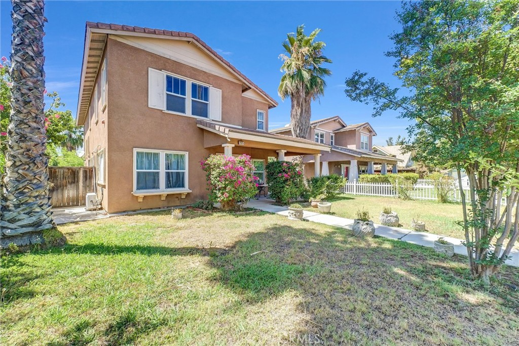 2925 Lemon Street Riverside, CA 92501 - Photo 4 of 35