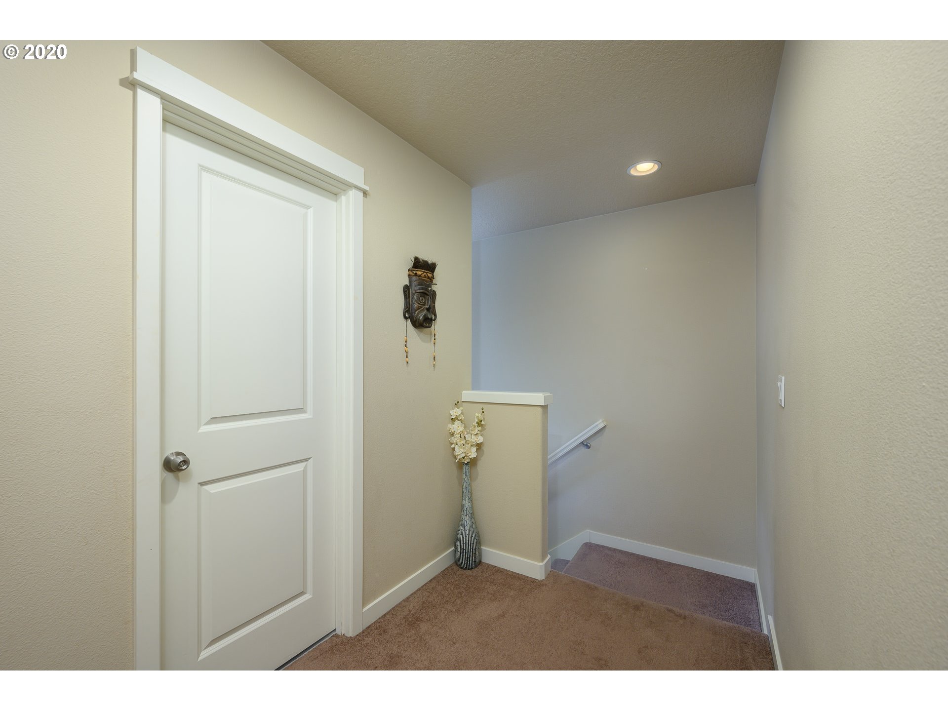 9505 Southwest Diamond View Way Beaverton, OR 97007 - Photo 14 of 31 Gallery Image 14