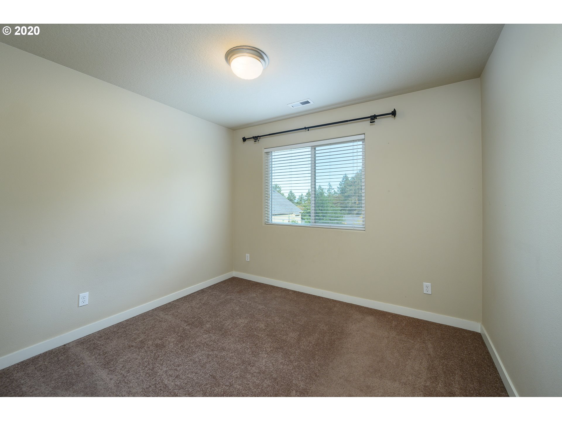 9505 Southwest Diamond View Way Beaverton, OR 97007 - Photo 23 of 31 Gallery Image 23