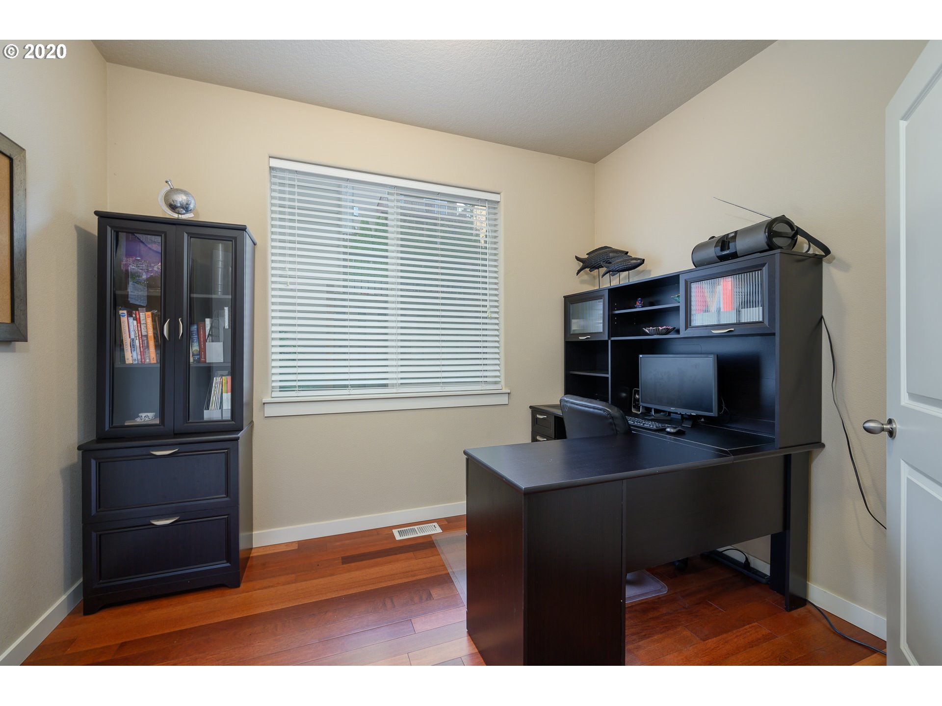 9505 Southwest Diamond View Way Beaverton, OR 97007 - Photo 5 of 31 Gallery Image 5