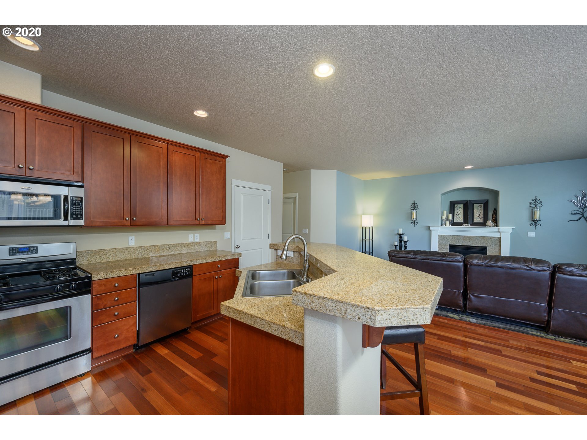 9505 Southwest Diamond View Way Beaverton, OR 97007 - Photo 8 of 31 Gallery Image 8