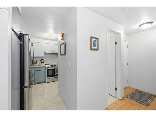 $279,999 | 422 Stonewood Drive, Eugene, OR 97405