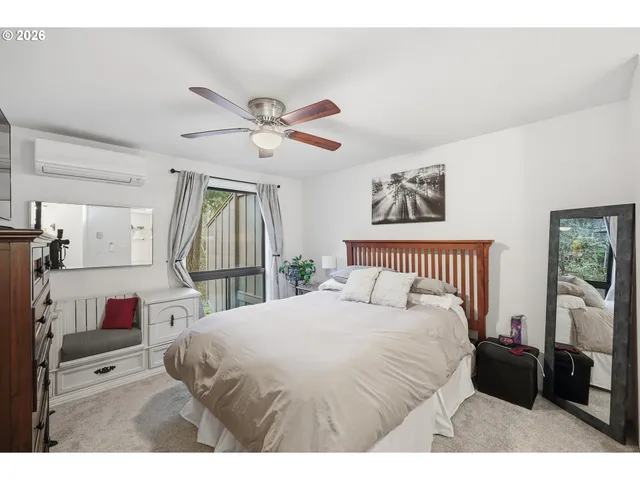 $279,999 | 422 Stonewood Drive, Eugene, OR 97405