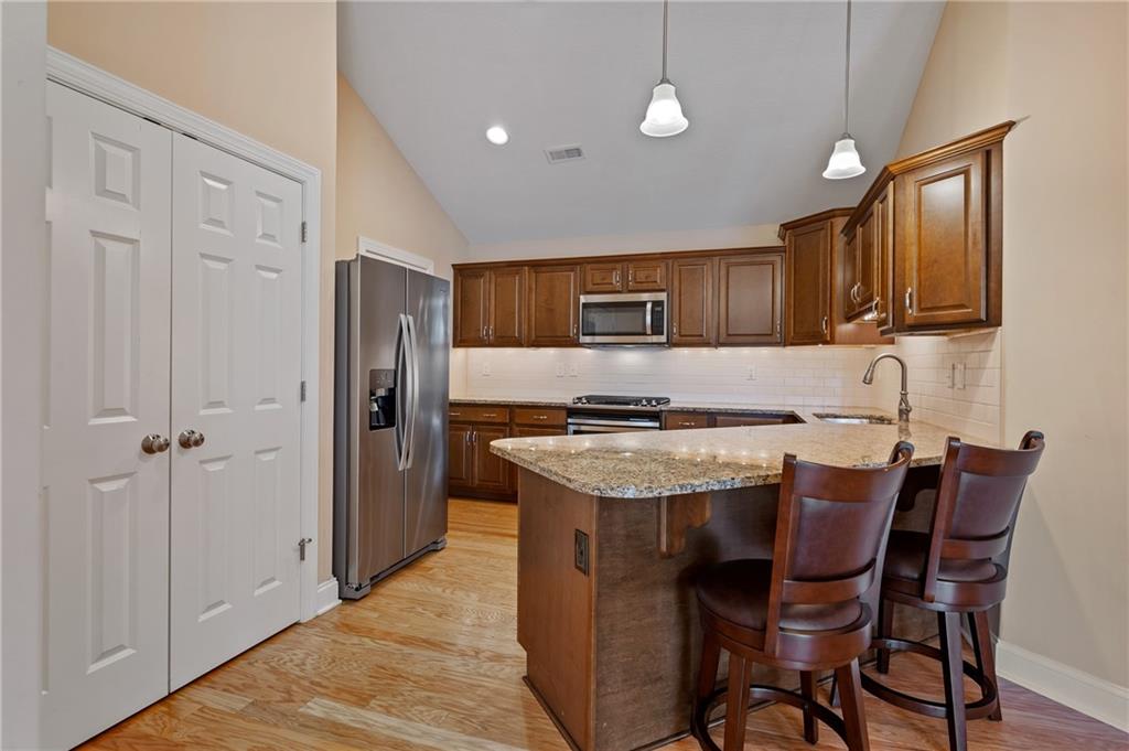 394 Saddlebrook Road Gibsonia, PA 15044 - Photo 4 of 24 Gallery Image 4