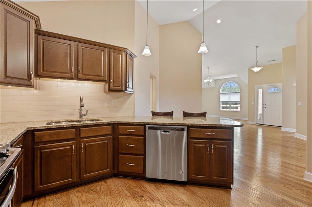 394 Saddlebrook Road Gibsonia, PA 15044 - Photo 5 of 24 Gallery Image 5