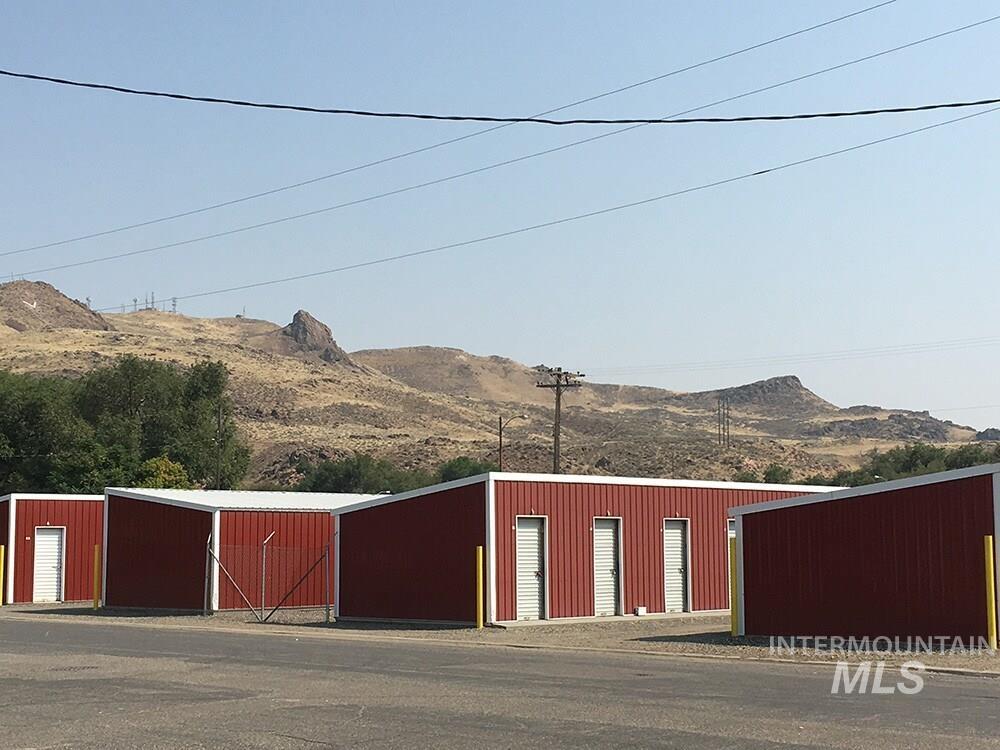 1507 Highway 20 Vale, OR 97918 - Photo 3 of 4