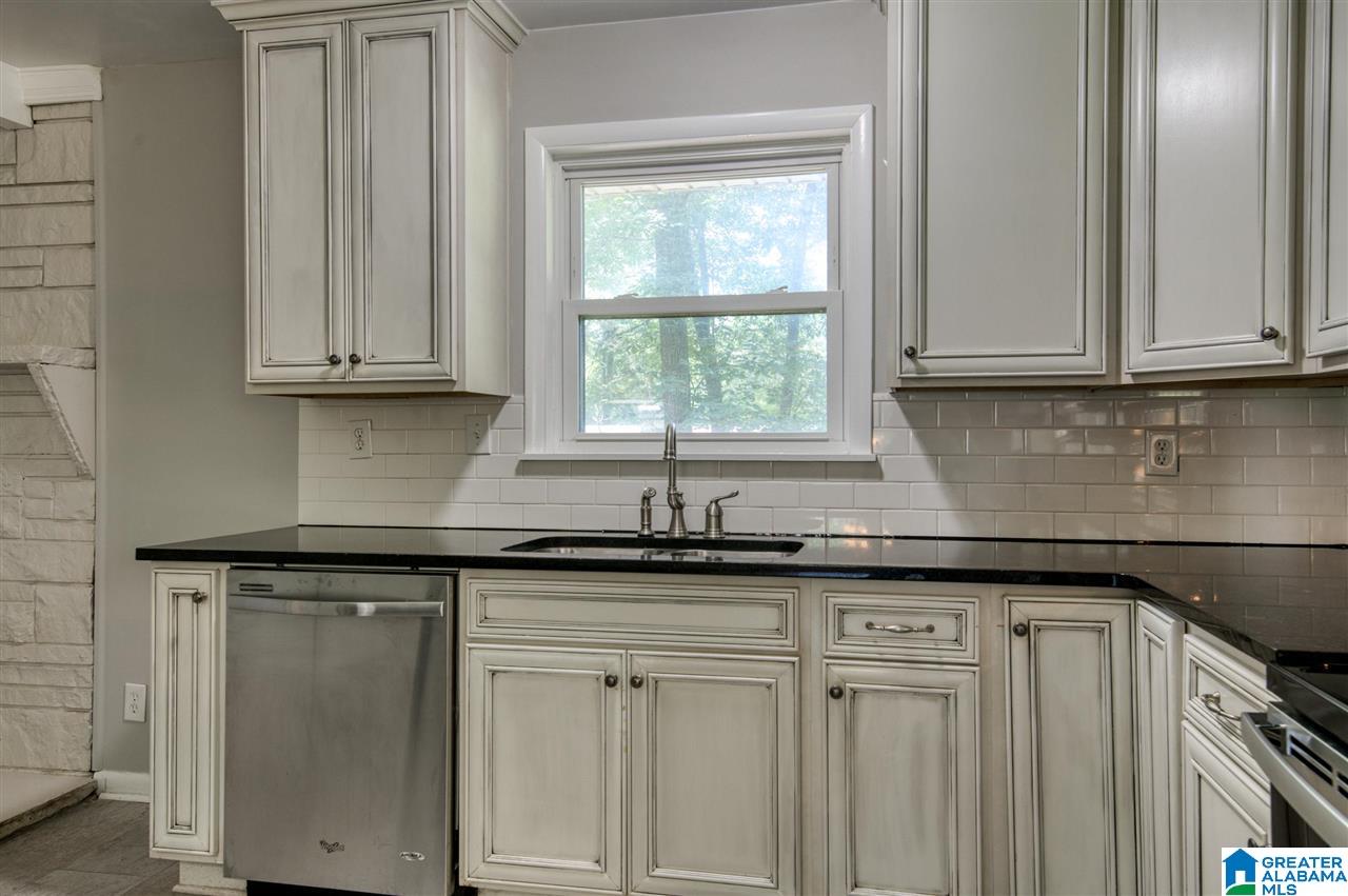 2252 Farley Road Birmingham, AL 35226 - Photo 14 of 41